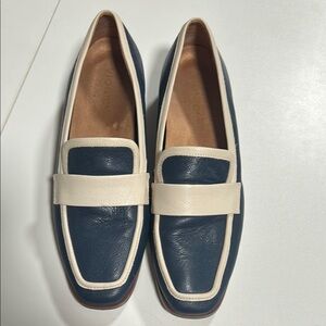 Vionic Sellah loafers